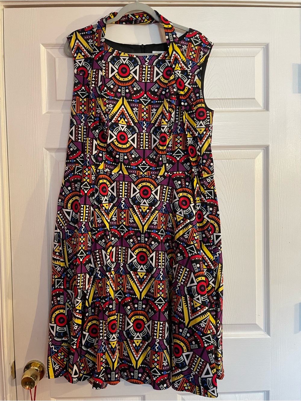 Sleeveless Geometric Print A-Line Dress in Multicolor